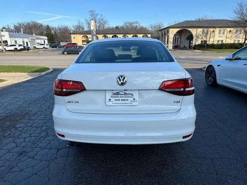 Used 2018 Volkswagen Jetta S FWD image 40