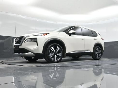 Used 2023 Nissan Rogue Platinum w/ Platinum Premium Package FWD image 31