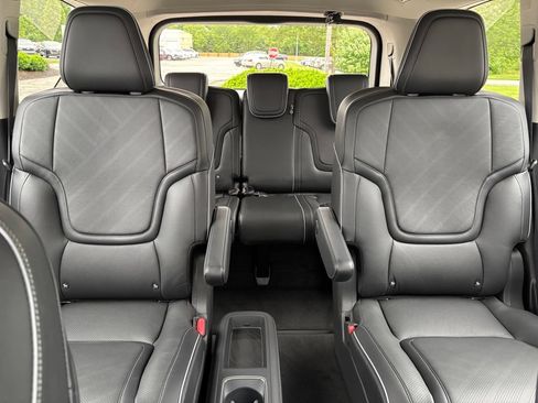 Used 2025 INFINITI QX80 Luxe AWD/4WD image 27