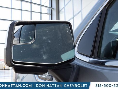Used 2025 GMC Sierra 1500 SLT AWD/4WD image 27