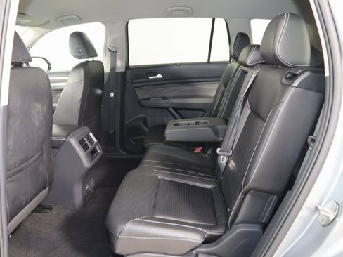 Used 2021 Volkswagen Atlas SE image 49