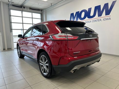 Used 2020 Ford Edge Titanium image 6