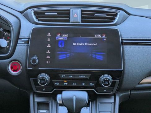 Used 2018 Honda CR-V Touring image 19