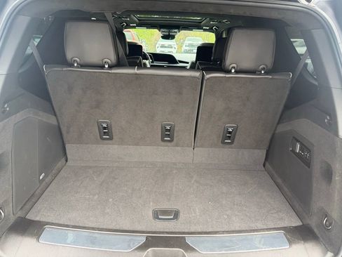 Used 2023 Cadillac Escalade V image 15