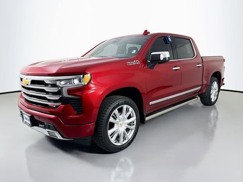 Used 2023 Chevrolet Silverado 1500 High Country AWD/4WD image 3