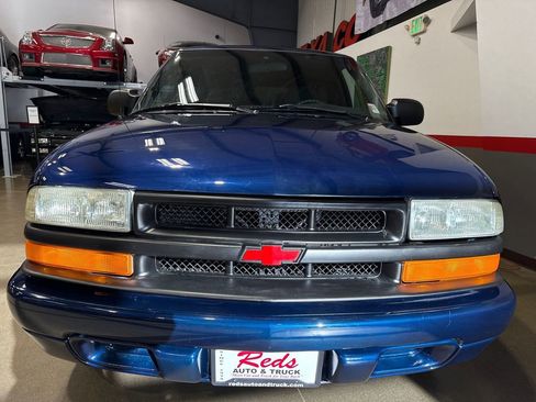 Used 2002 Chevrolet Blazer LS w/ Preferred Equipment Group image 53