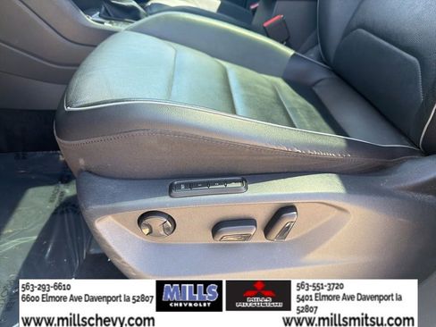 Used 2018 Volkswagen Tiguan SEL Premium AWD/4WD image 11