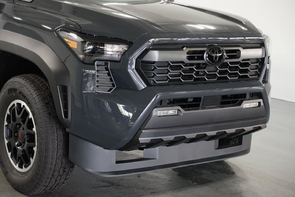 New 2026 Toyota Tacoma TRD Off-Road AWD/4WD image 4