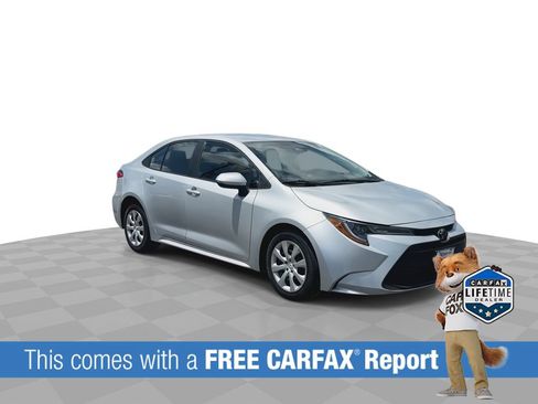 Used 2023 Toyota Corolla LE FWD image 2