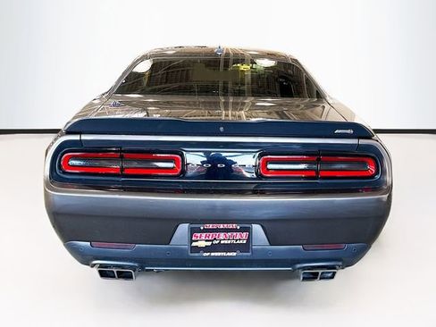 Used 2018 Dodge Challenger R/T Scat Pack w/ Driver Convenience Group image 7