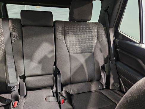 Certified 2025 Toyota 4Runner SR5 AWD/4WD image 14