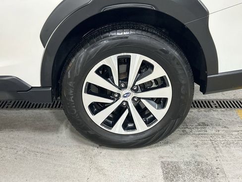 Certified 2024 Subaru Outback Premium image 11