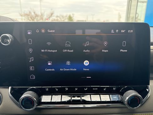 New 2026 Chevrolet Colorado ZR2 AWD/4WD image 19