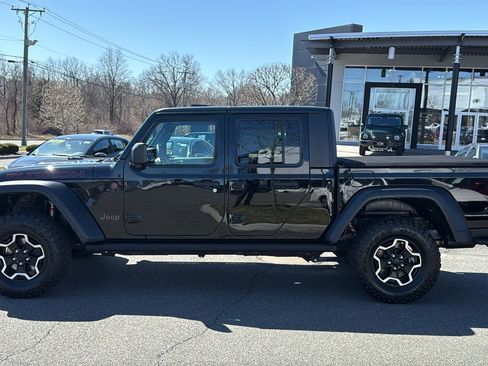 Used 2021 Jeep Gladiator Rubicon w/ LED Lighting Group AWD/4WD image 4