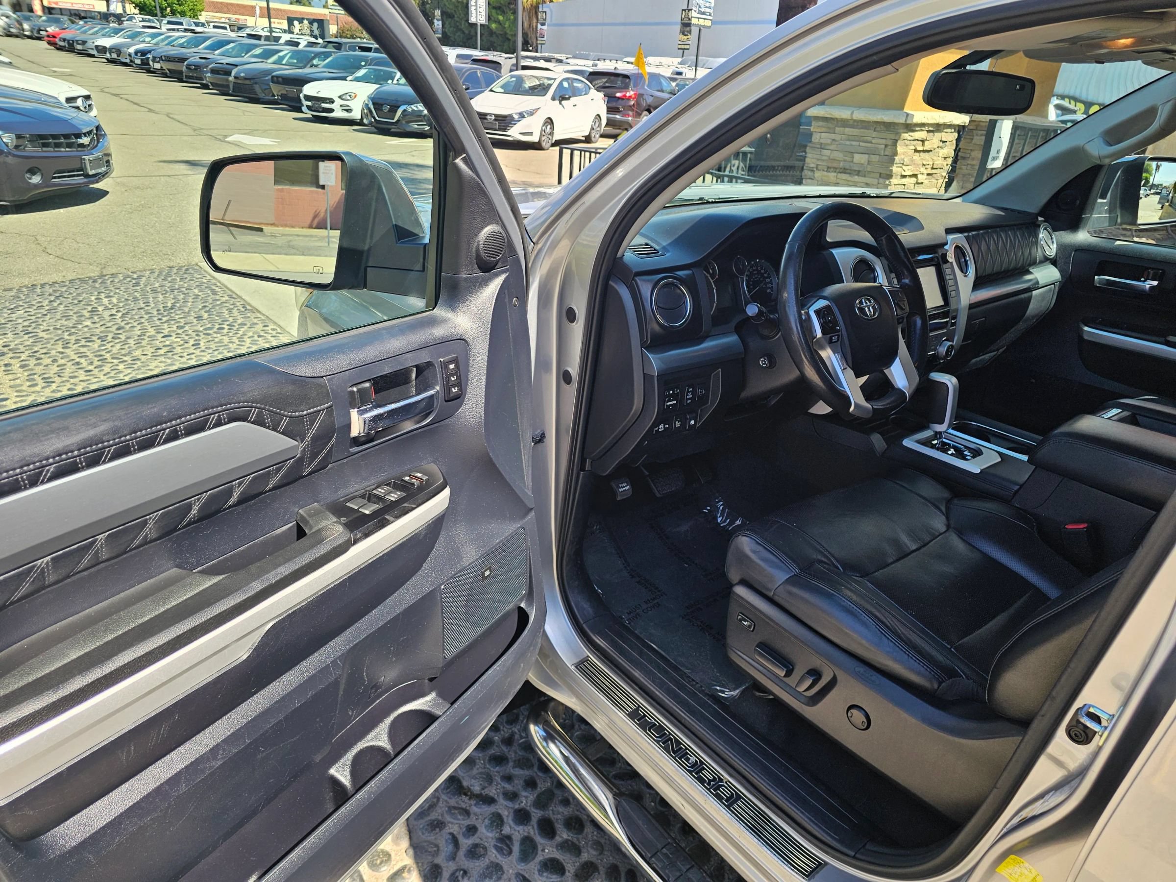 Used 2014 Toyota Tundra Platinum RWD image 9