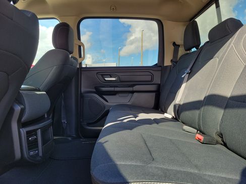 Used 2019 RAM 1500 Tradesman RWD image 13
