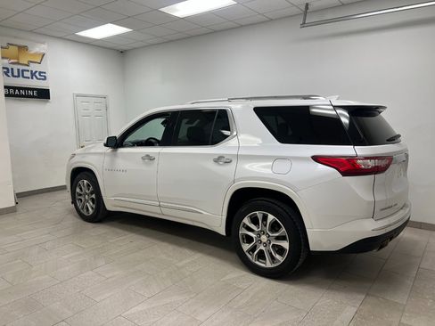Used 2018 Chevrolet Traverse Premier image 9