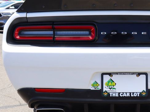 Used 2019 Dodge Challenger R/T Scat Pack w/ Plus Package RWD image 19