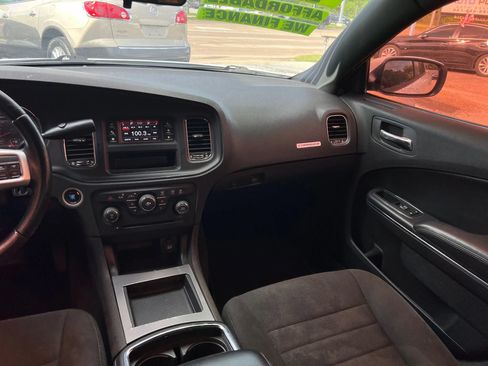 Used 2012 Dodge Charger Police RWD image 16