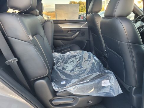 New 2026 MAZDA CX-90 3.3 Turbo w/ Premium Plus Pkg image 15