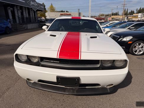 Used 2014 Dodge Challenger Rallye Redline image 2