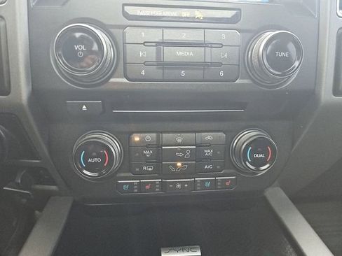 Used 2017 Ford F150 Raptor w/ Equipment Group 802A Luxury image 32