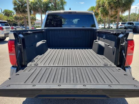 Used 2024 Toyota Tacoma TRD Sport RWD image 7