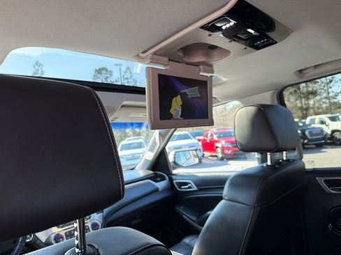 Used 2019 GMC Yukon XL Denali w/ Open Road Package image 23