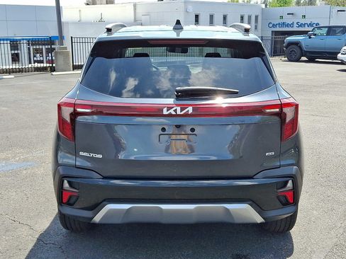 Used 2024 Kia Seltos S image 5