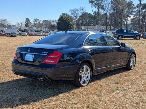 Used 2013 Mercedes-Benz S 550 4MATIC image 3
