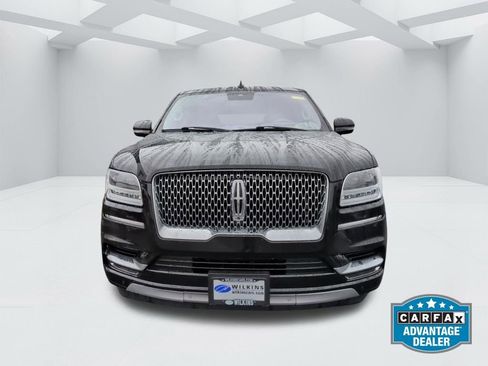 Used 2019 Lincoln Navigator L Reserve AWD/4WD image 2