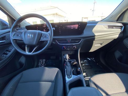 Used 2025 Buick Encore GX Preferred image 32