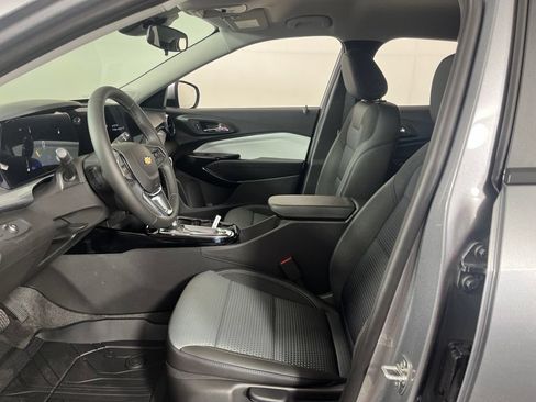 New 2026 Chevrolet Trax LT w/ Driver Confidence Package FWD image 21