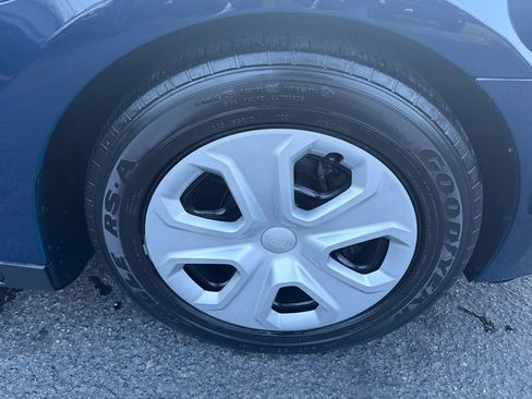 Used 2017 Ford Taurus Police Interceptor AWD image 22