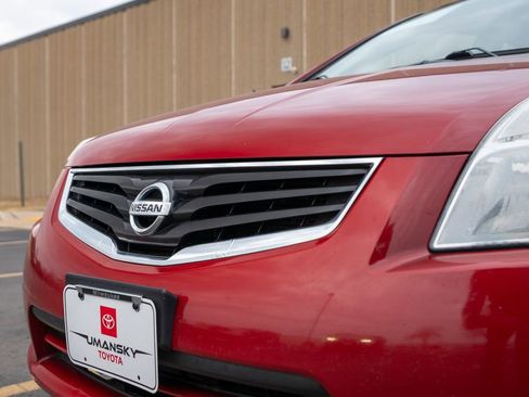 Used 2011 Nissan Sentra 2.0 S w/ Convenience Pkg image 10