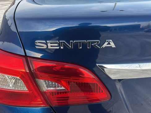 Used 2019 Nissan Sentra S FWD image 9