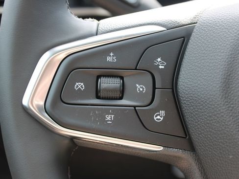 New 2026 Chevrolet Trax ACTIV w/ Driver Confidence Package FWD image 35