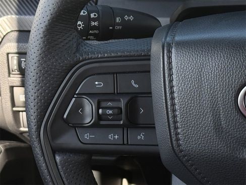 Used 2025 Toyota Tacoma TRD Pro image 15