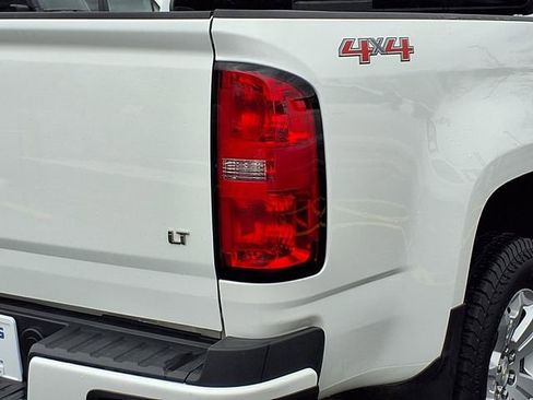 Used 2020 Chevrolet Colorado LT w/ LT Convenience Package image 23