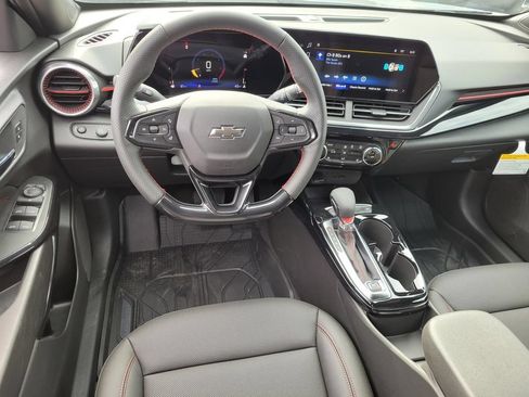New 2026 Chevrolet Trax RS w/ Driver Confidence Package FWD image 8
