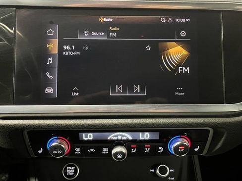 Used 2022 Audi Q3 2.0T Premium AWD/4WD image 13