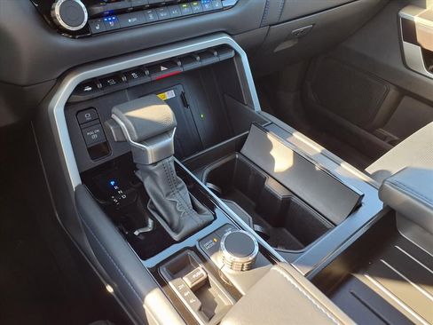 Used 2023 Toyota Tundra Platinum image 26