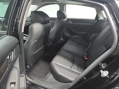 Used 2022 Honda Accord EX-L image 31