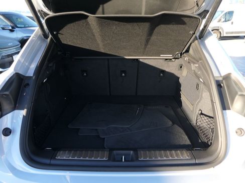 Used 2024 Porsche Macan 4 Electric image 22