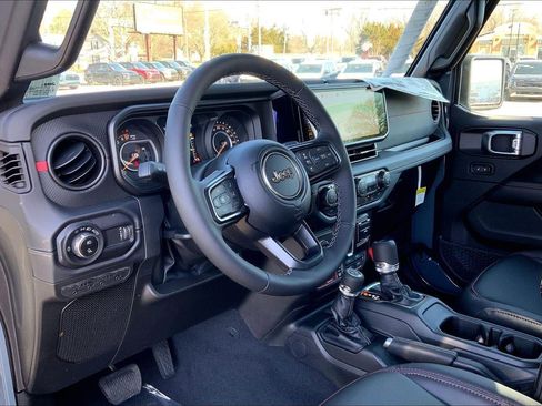New 2026 Jeep Gladiator Rubicon AWD/4WD image 7