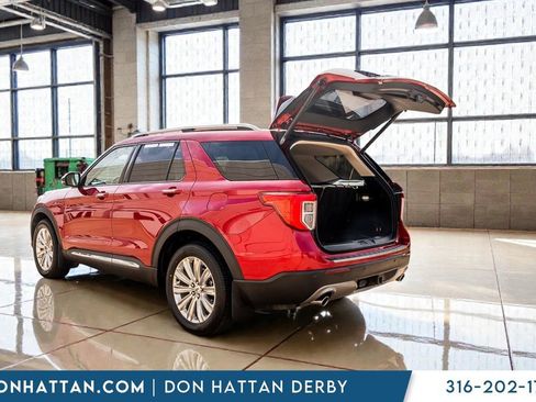 Used 2020 Ford Explorer Limited w/ Class III Trailer Tow Package AWD/4WD image 28
