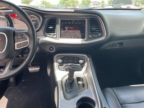 Used 2022 Dodge Challenger SXT w/ Plus Package RWD image 12