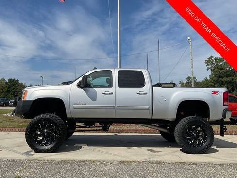 Used 2013 GMC Sierra 2500 SLE w/ SLE Preferred Package image 3
