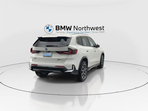 New 2026 BMW X1 xDrive28i w/ Technology Package AWD/4WD image 2