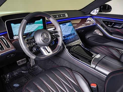 Used 2024 Mercedes-Benz S 63 AMG S image 26
